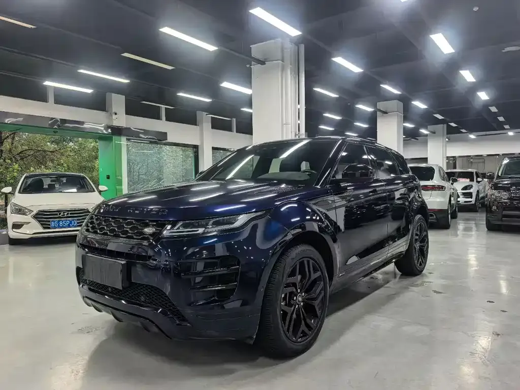 Land Rover Evoque — фото 1