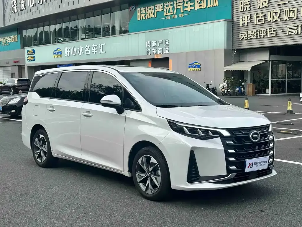 GAC Motor Trumpchi M6 — фото 2