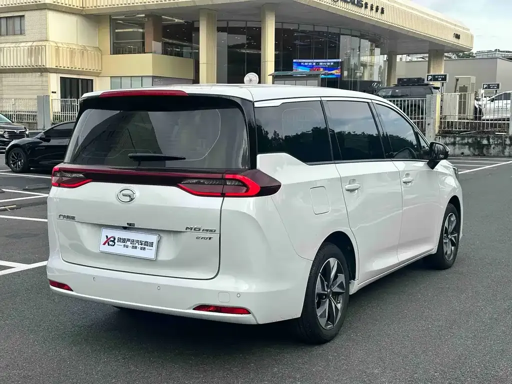 GAC Motor Trumpchi M6 — фото 4