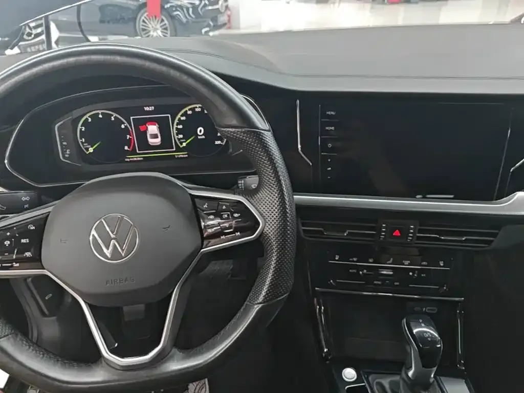 Volkswagen Passat — фото 7