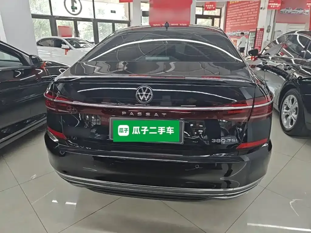 Volkswagen Passat — фото 5
