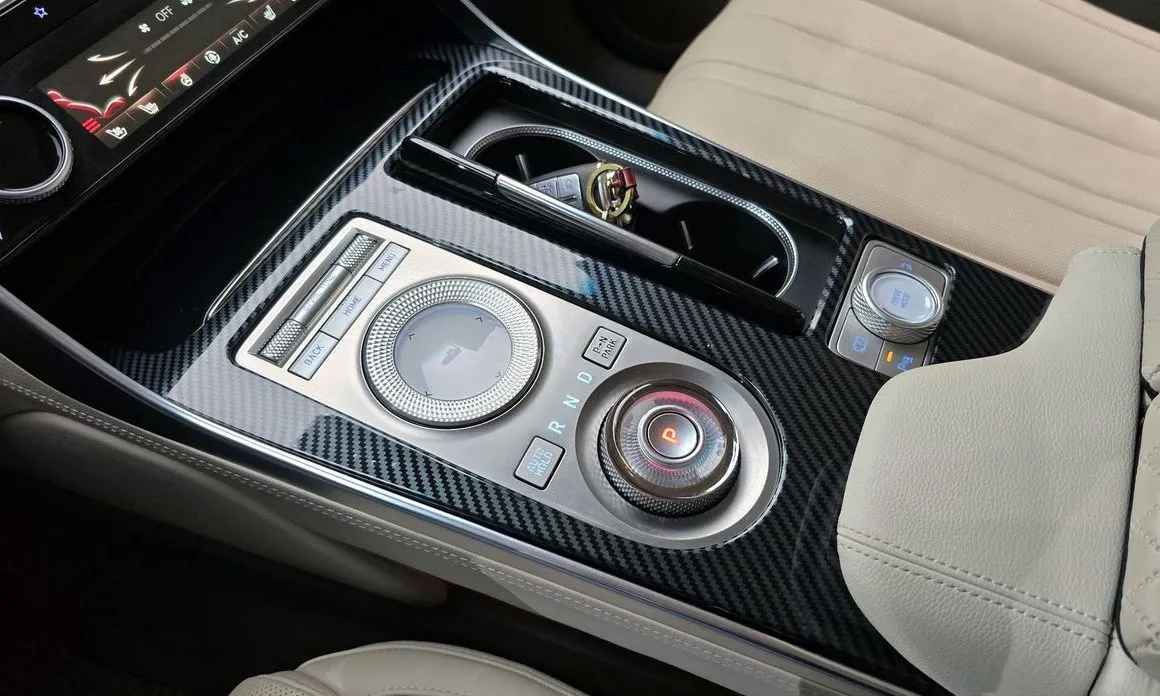 Genesis GV80 — фото 10