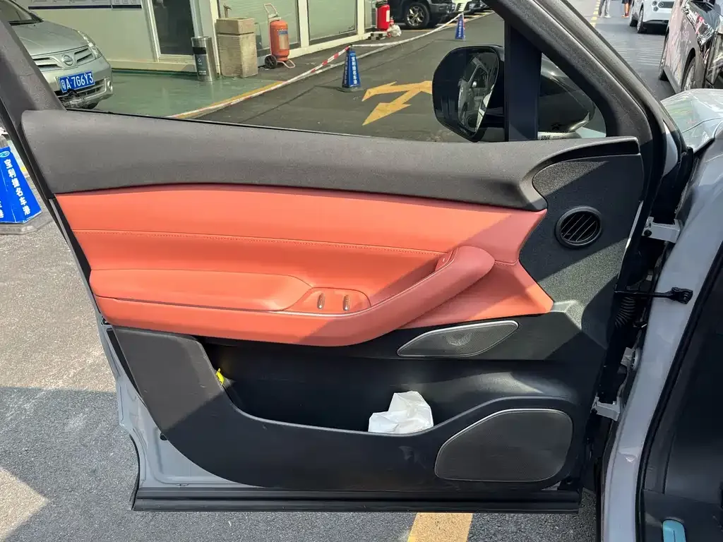 NIO EC7 — фото 8