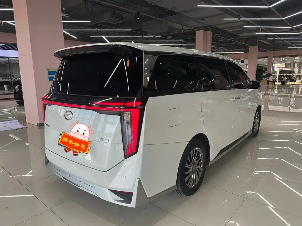 GAC Motor Trumpchi M8 — фото 6