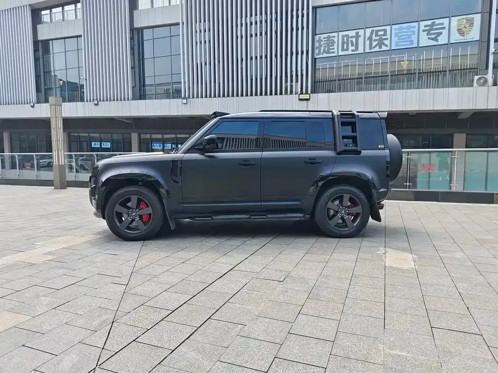 Land Rover Defender — фото 5