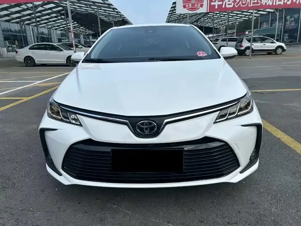 Toyota Corolla — фото 3