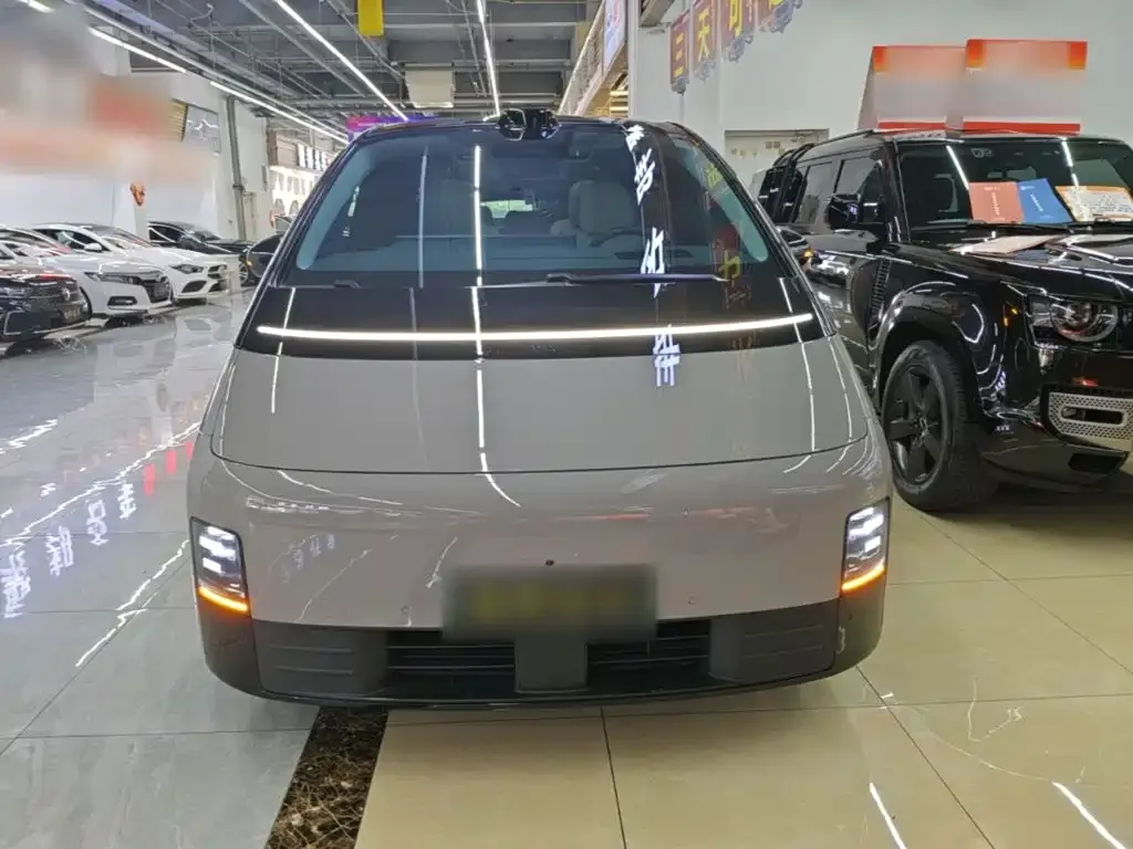 Li Auto MEGA — фото 9