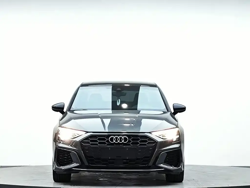 Audi A3 — фото 2