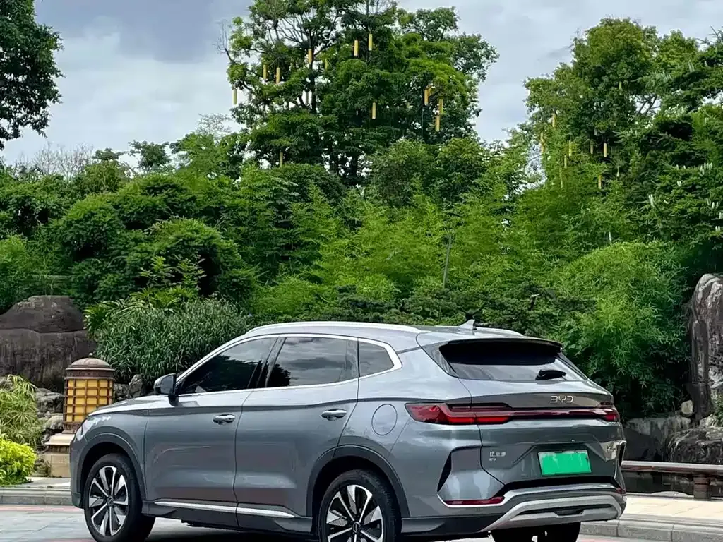 BYD PLUS New Energy — фото 6