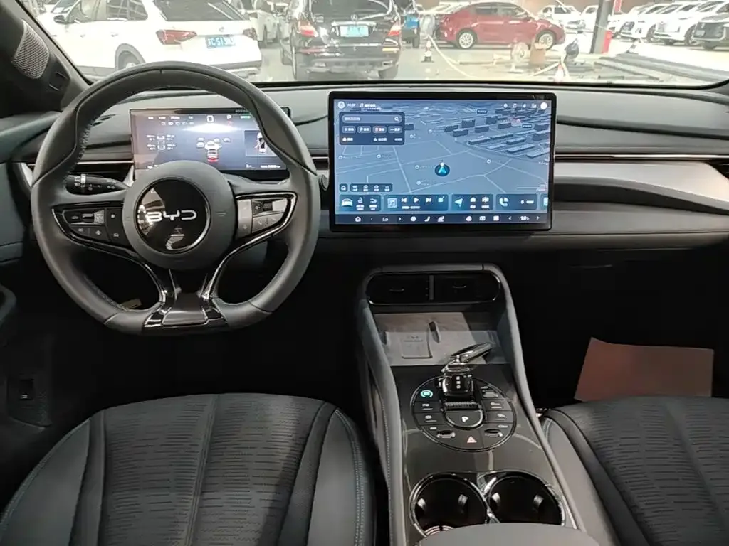 BYD Seal 06GT — фото 9