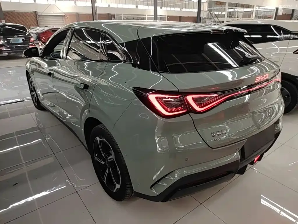 BYD Seal 06GT — фото 2