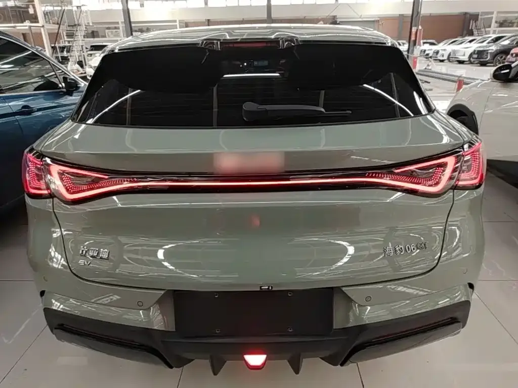 BYD Seal 06GT — фото 7