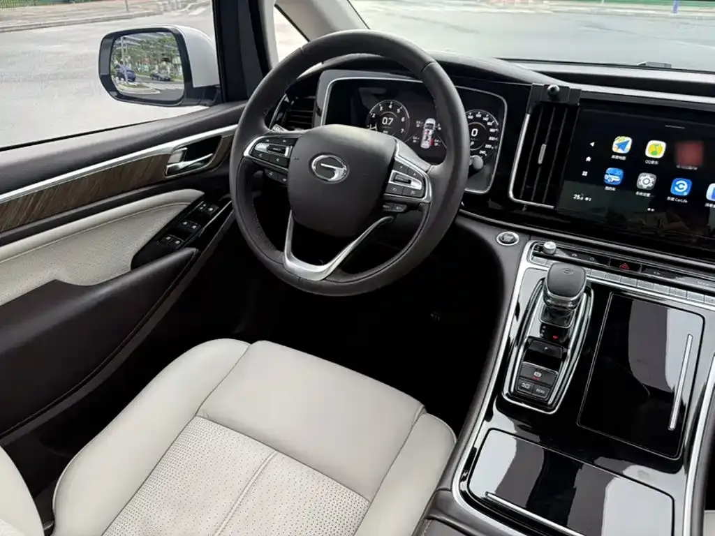 GAC Motor Trumpchi M8 — фото 8