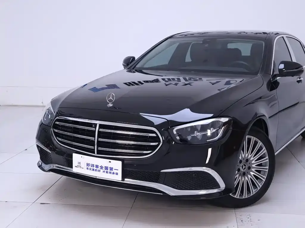 Mercedes-Benz E-Class — фото 10