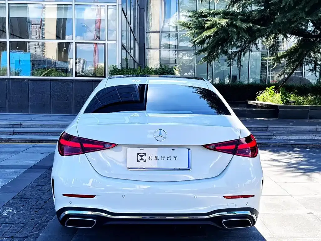 Mercedes-Benz C-Class — фото 10