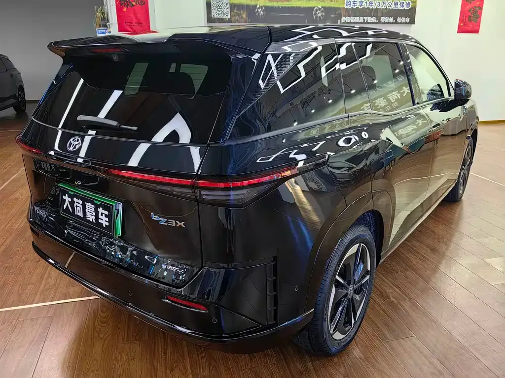 Toyota Platinum 3X — фото 3