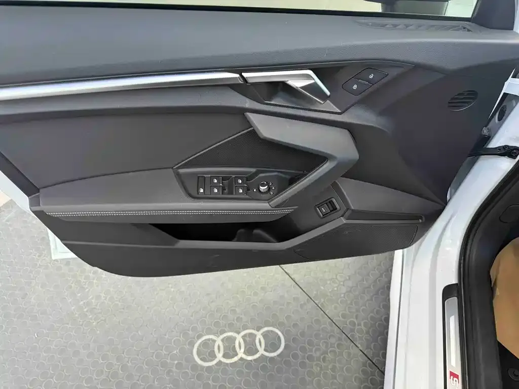 Audi A3 — фото 5