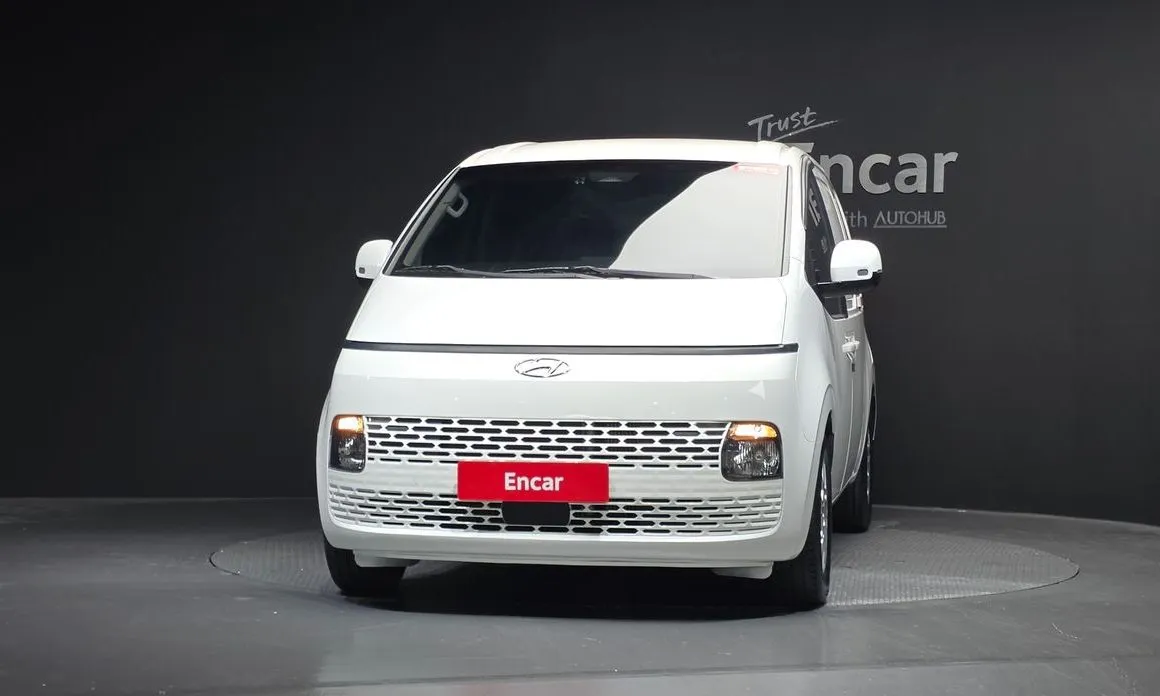 Hyundai Staria — фото 3
