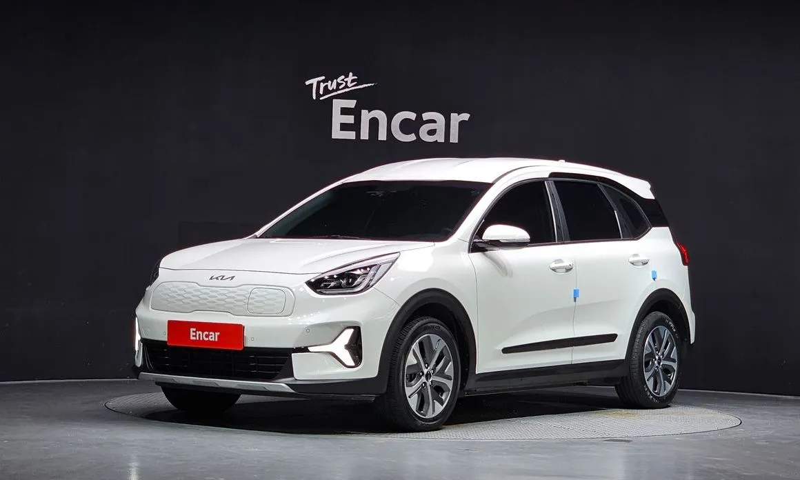 Kia Niro — фото 1