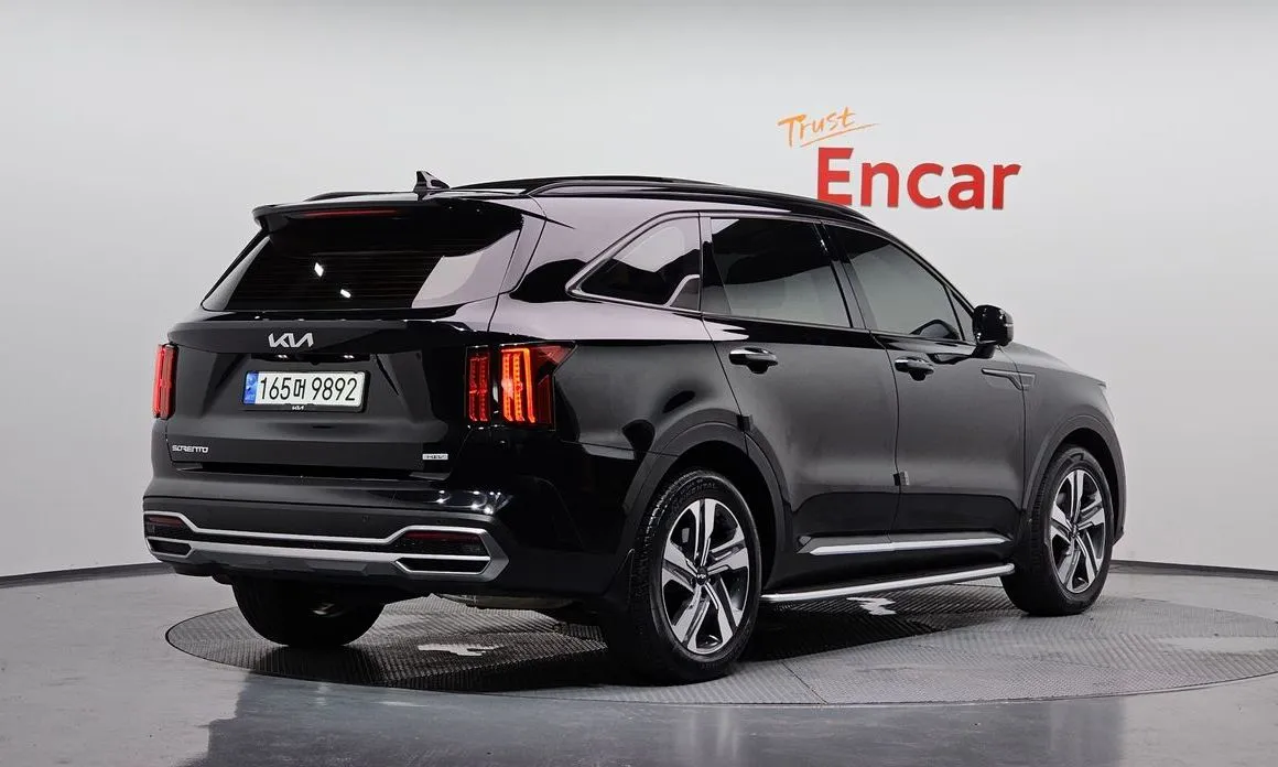Kia Sorento — фото 3