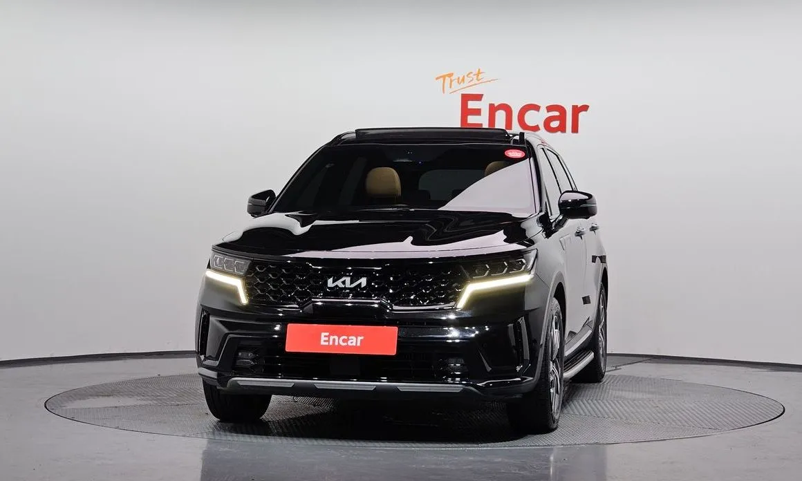 Kia Sorento — фото 7