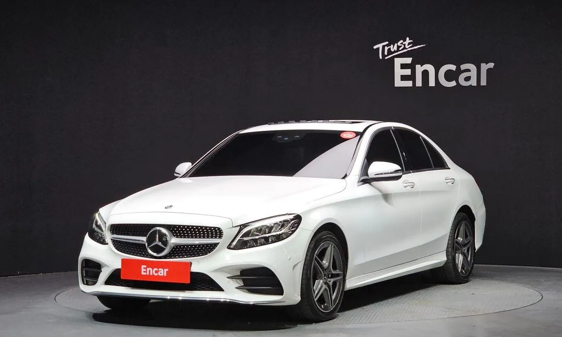 Mercedes-Benz C-Class — фото 1