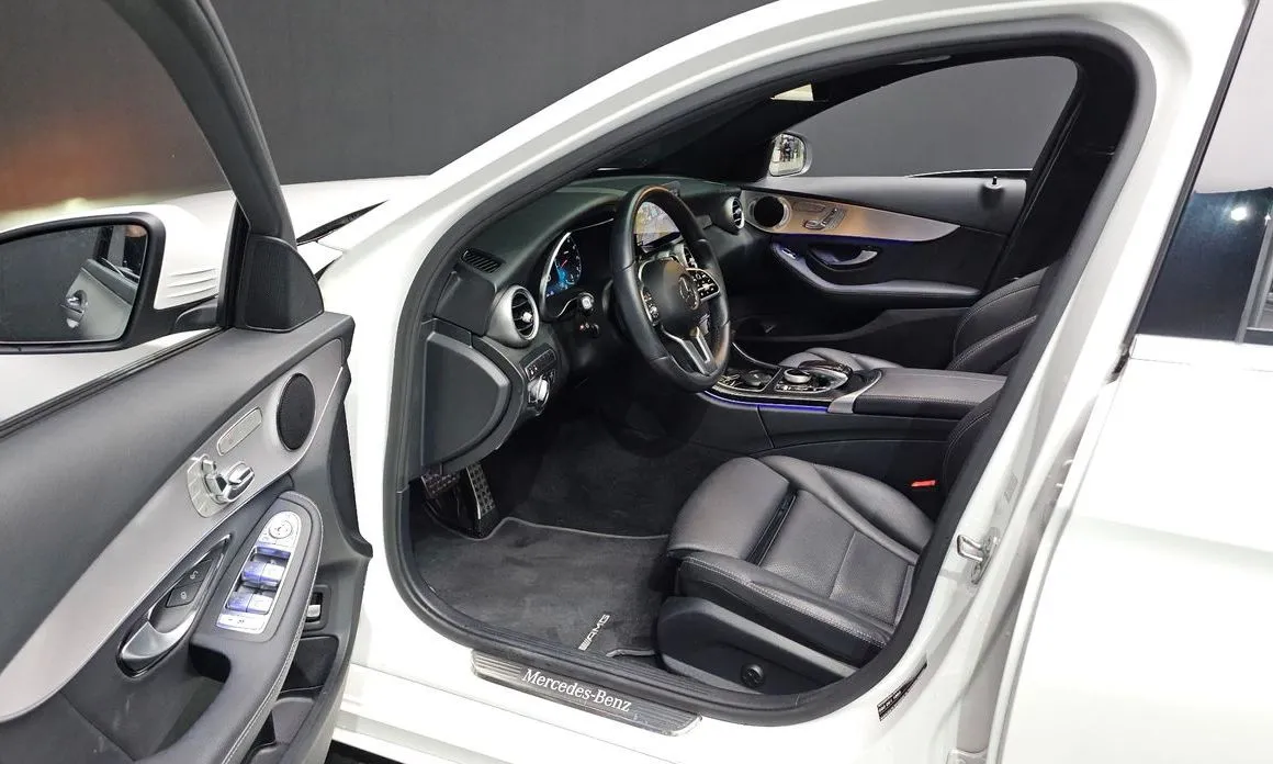 Mercedes-Benz C-Class — фото 10
