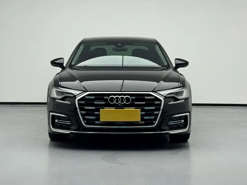 Audi A6L — фото 2