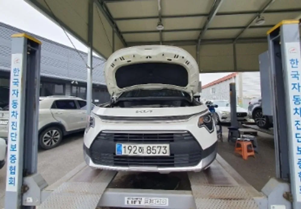 Kia Niro — фото 1