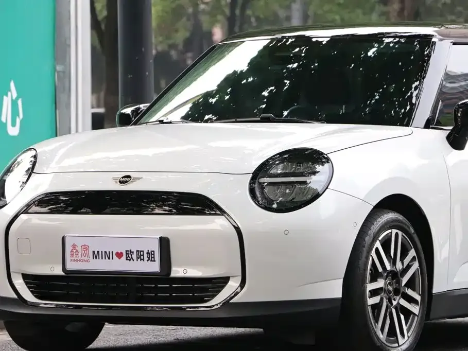 MINI Cooper EV — фото 10
