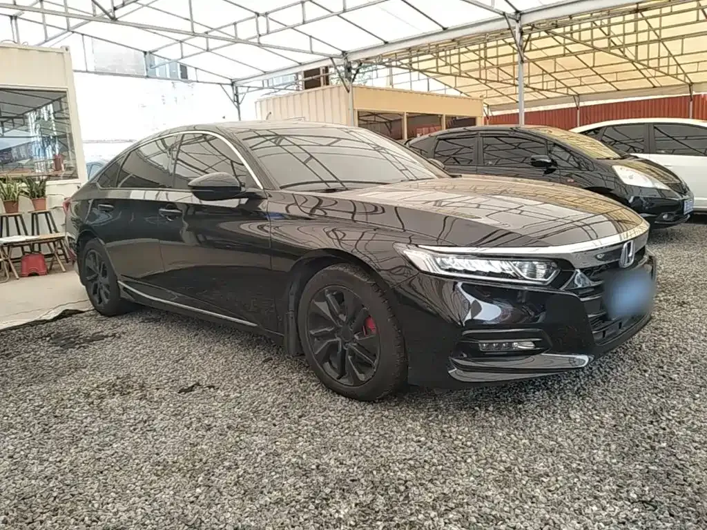 Honda Accord — фото 6