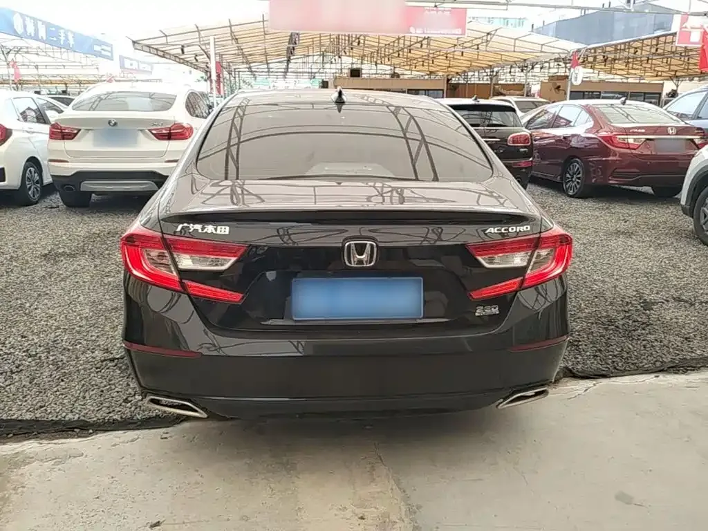 Honda Accord — фото 4