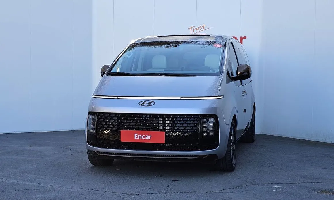 Hyundai Staria — фото 2
