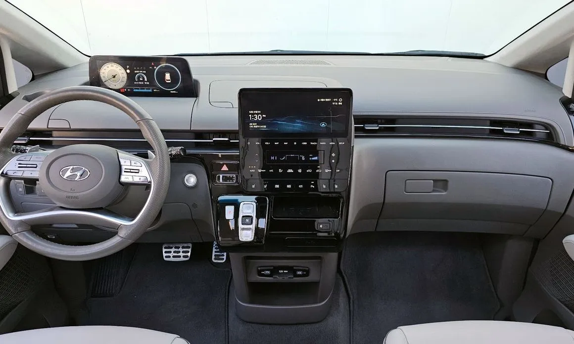Hyundai Staria — фото 8