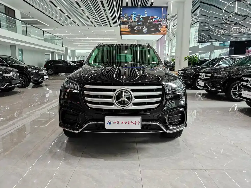 Mercedes-Benz GLS — фото 6