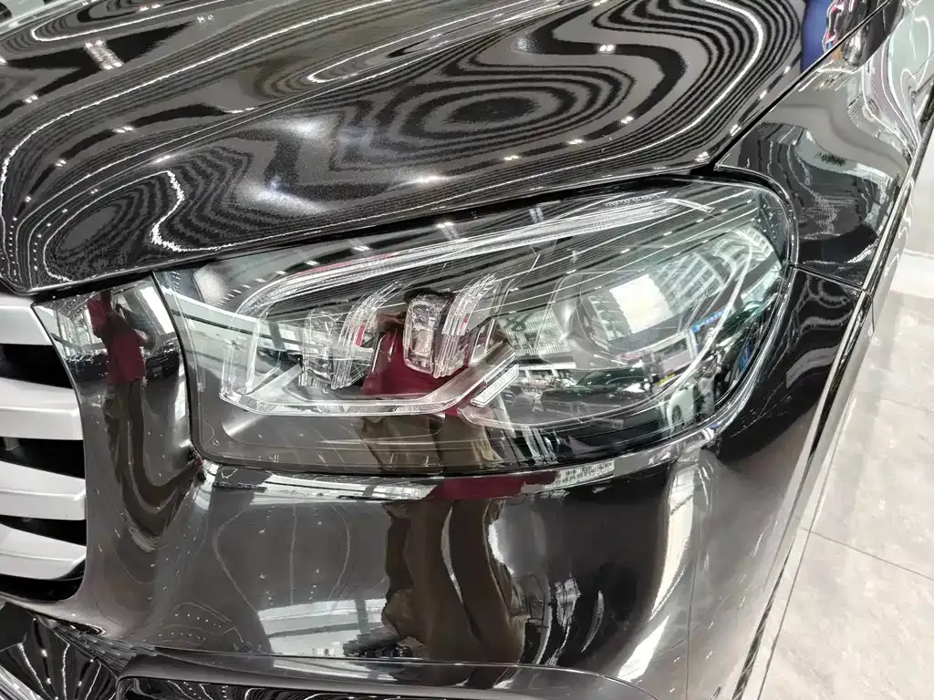 Mercedes-Benz GLS — фото 7