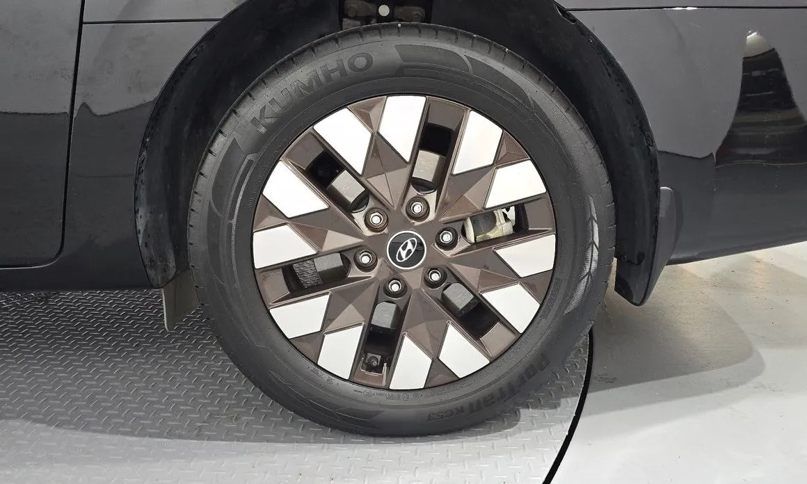 Hyundai Staria — фото 10