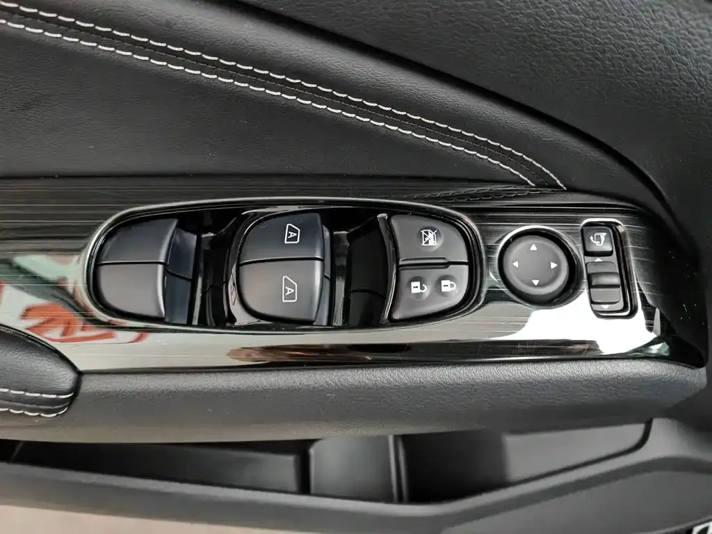 Nissan Teana — фото 4