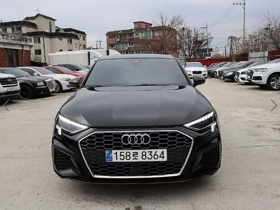 Audi A3 — фото 1