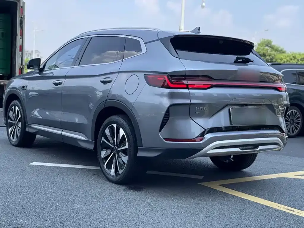 BYD PLUS New Energy — фото 7