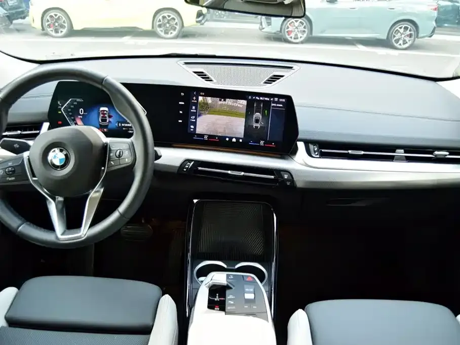 BMW X2 (Import) — фото 4