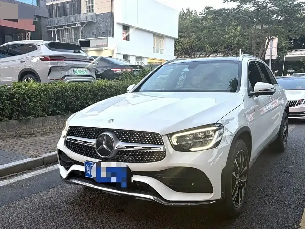 Mercedes-Benz GLC — фото 1