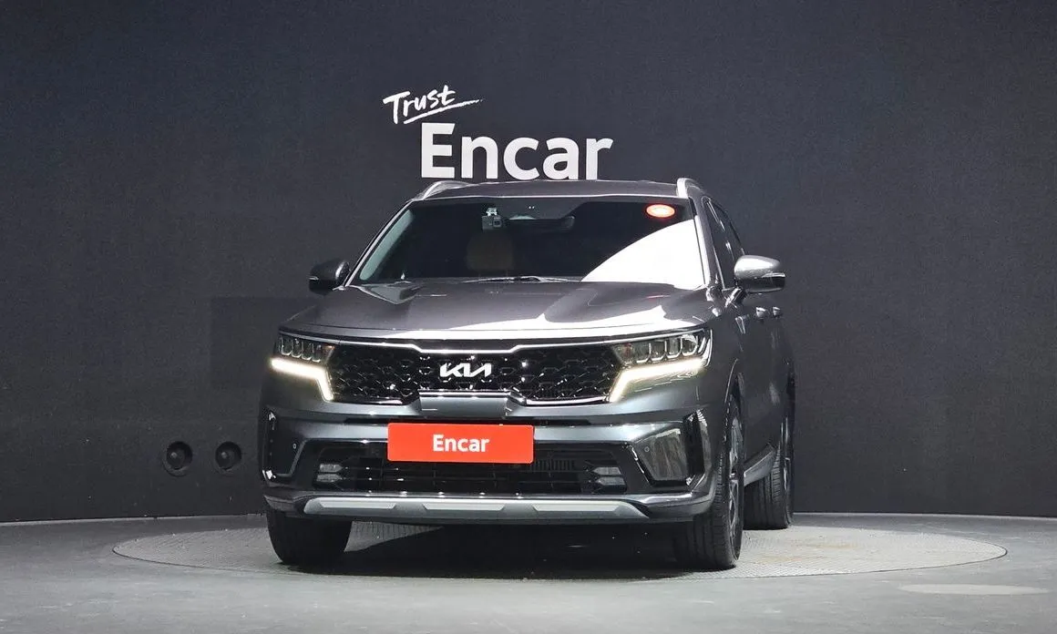 Kia Sorento — фото 7