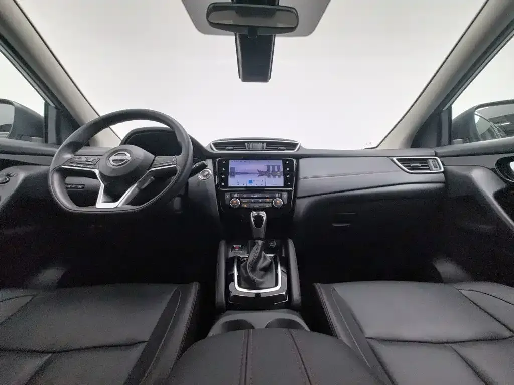 Nissan Qashqai — фото 8