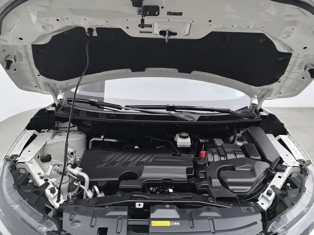 Nissan Qashqai — фото 10