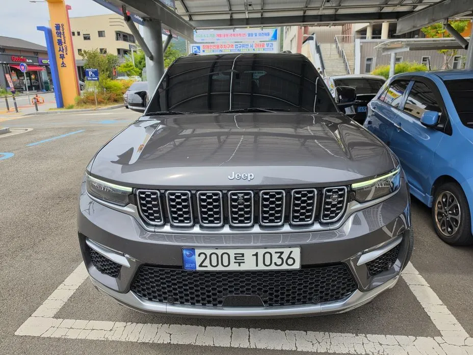 Jeep Cherokee — фото 1
