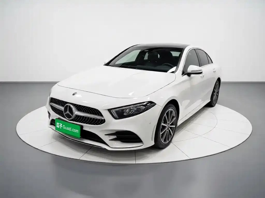 Mercedes-Benz A-Class — фото 6