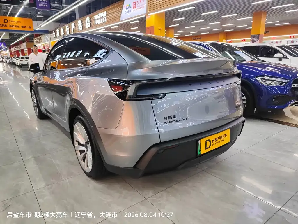 Tesla Model Y — фото 4