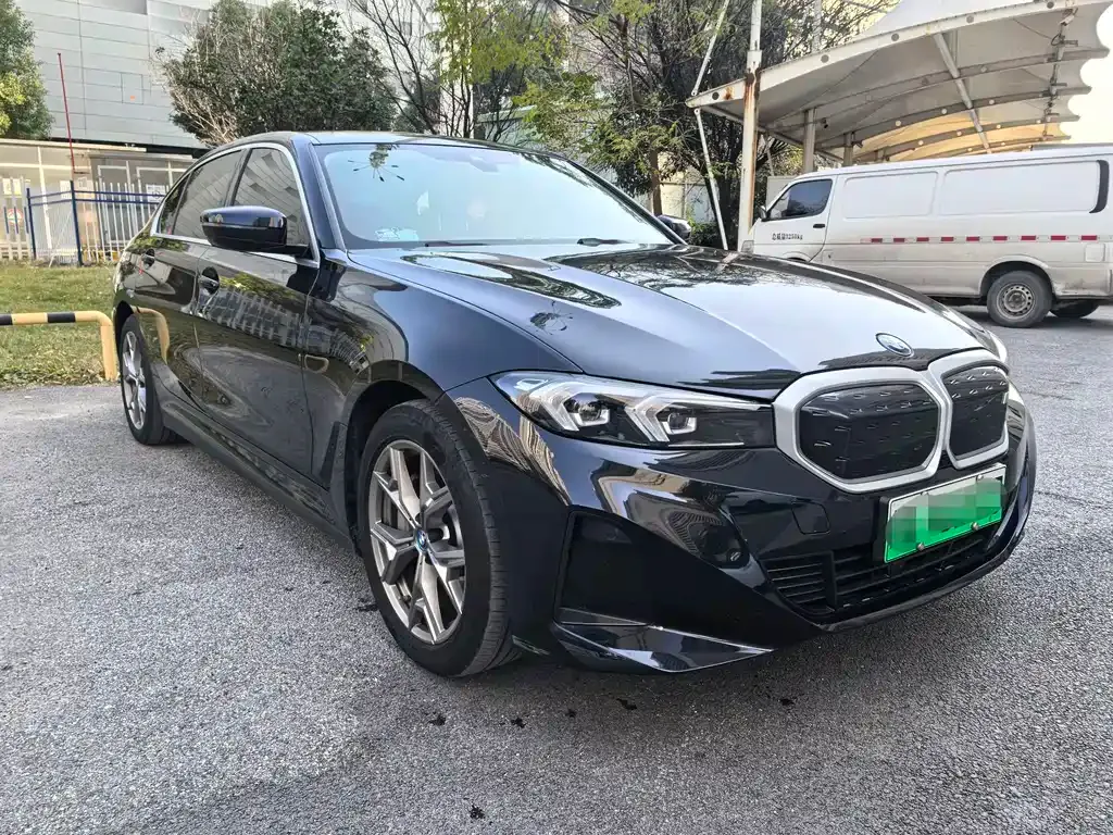 BMW i3 — фото 3