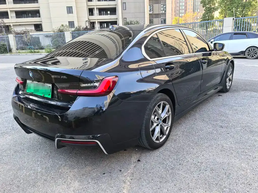 BMW i3 — фото 6